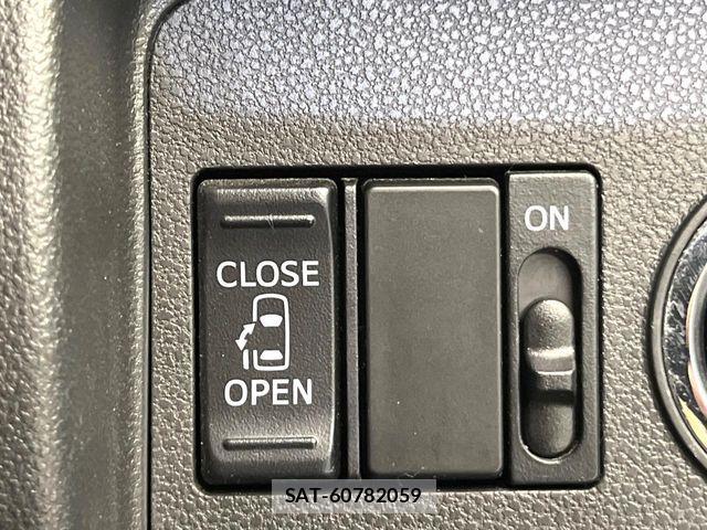 Daihatsu TANTO 2018-05 7620728-5