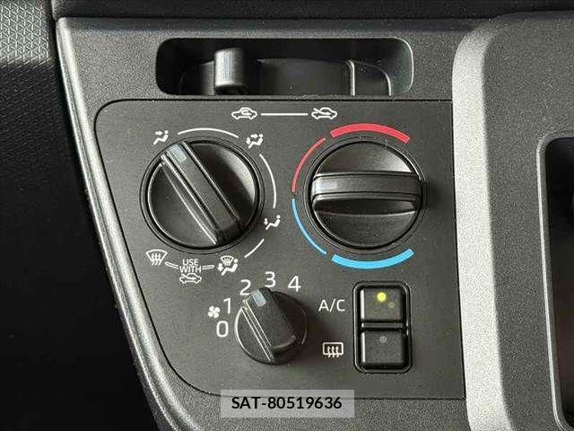 Daihatsu TANTO 2021-06 7729665-6