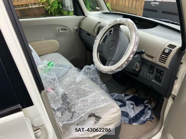 Daihatsu TANTO 2004-09 7729670-13