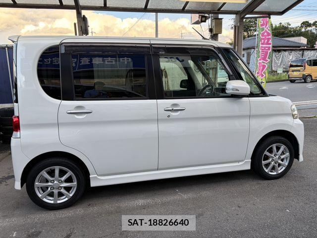 Daihatsu TANTO 2012-12 7879900-13