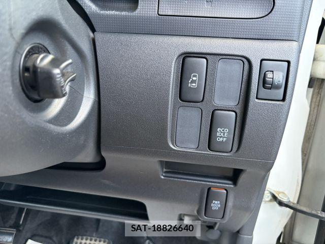 Daihatsu TANTO 2012-12 7879900-4