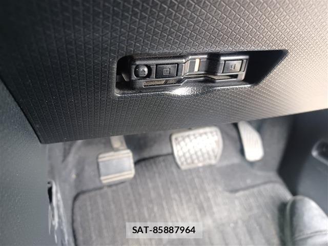 Daihatsu TANTO 2021-05 7879899-11