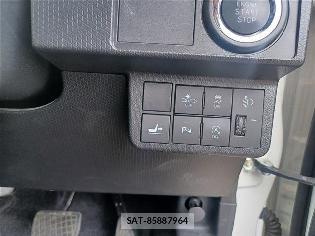 Daihatsu TANTO 2021-05 7879899-17