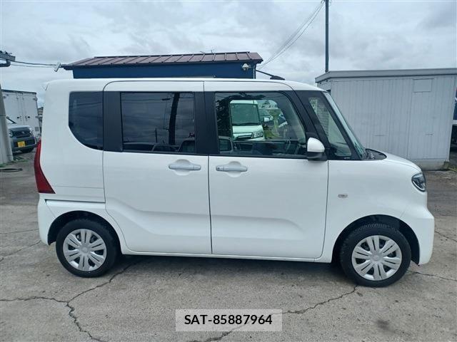 Daihatsu TANTO 2021-05 7879899-4