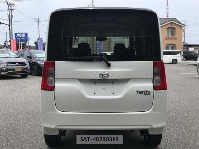 Daihatsu TANTO 2017-01 7879898-6