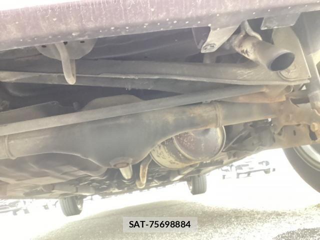 Daihatsu TANTO 2018-03 7879902-14