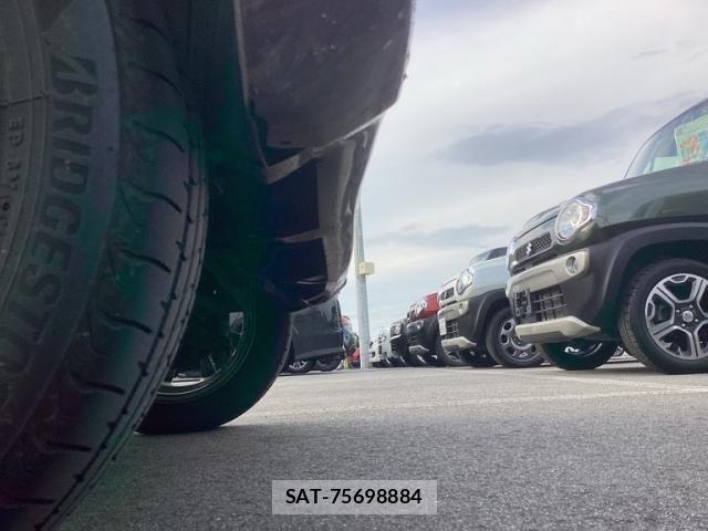 Daihatsu TANTO 2018-03 7879902-16