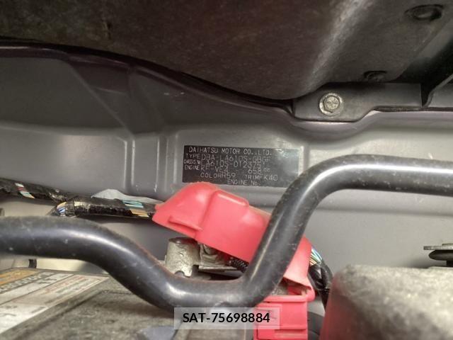 Daihatsu TANTO 2018-03 7879902-17