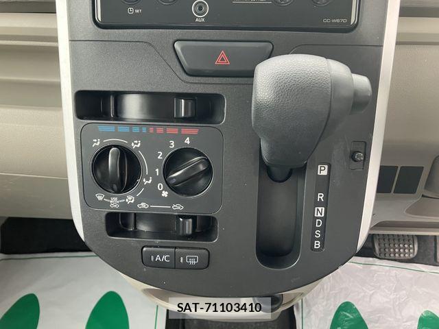 Daihatsu TANTO 2019-03 7903503-9