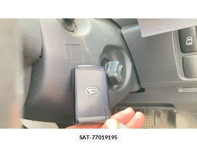 Daihatsu TANTO 2012-03 7964072-11