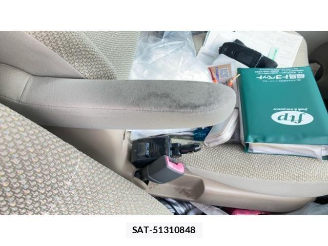 Daihatsu TANTO 2015-07 7964073-17