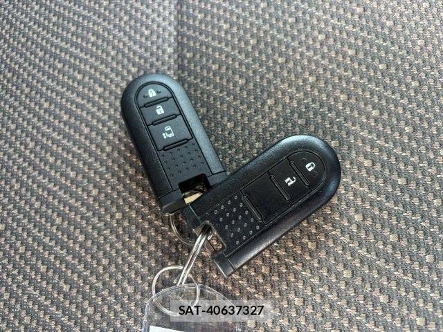 Daihatsu TANTO 2016-03 7981271-12