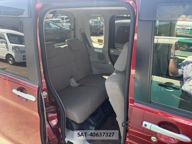 Daihatsu TANTO 2016-03 7981271-3