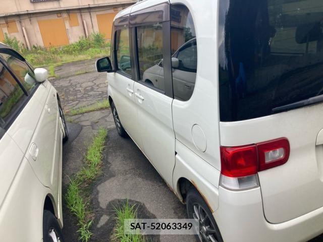 Daihatsu TANTO 2008-12 8038684-10