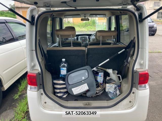 Daihatsu TANTO 2008-12 8038684-13