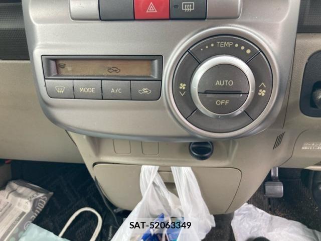 Daihatsu TANTO 2008-12 8038684-23