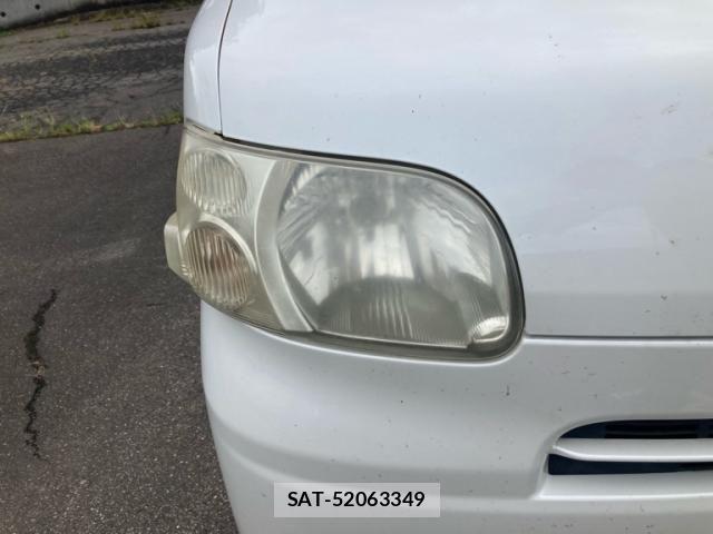 Daihatsu TANTO 2008-12 8038684-4