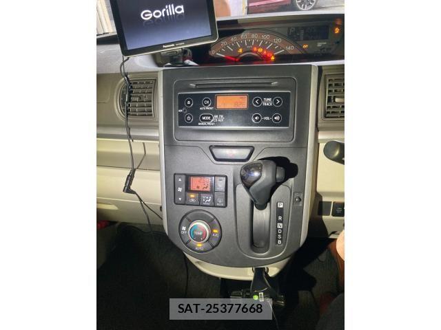 Daihatsu TANTO 2014-05 8038683-18