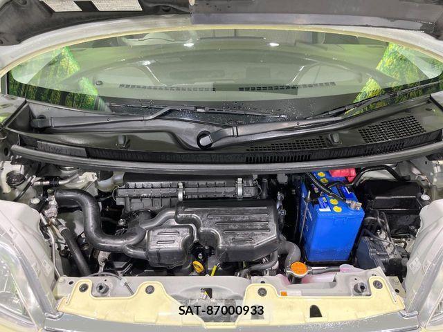 Daihatsu TANTO 2017-10 8075868-17