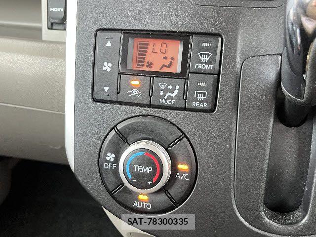 Daihatsu TANTO 2014-08 8075869-14