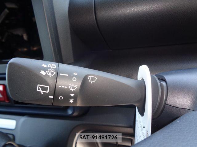 Daihatsu TANTO 2025-02 8102237-20