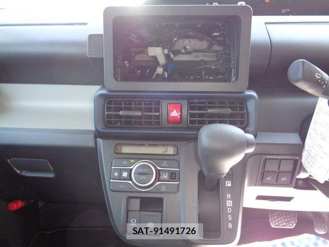 Daihatsu TANTO 2025-02 8102237-22