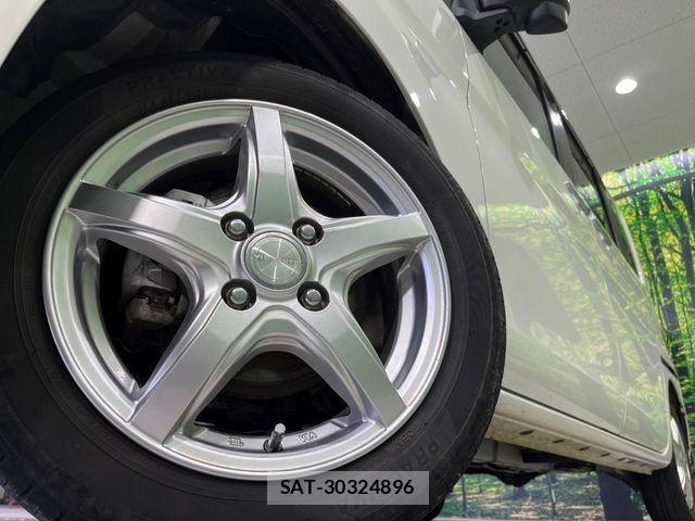 Daihatsu TANTO 2016-02 8102238-12