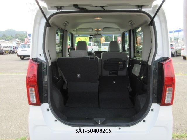 Daihatsu TANTO 2022-04 8146829-28