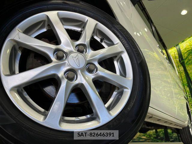 Daihatsu TANTO 2014-11 8210596-12