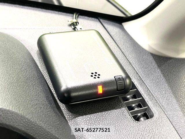 Daihatsu TANTO 2025-01 8210593-4