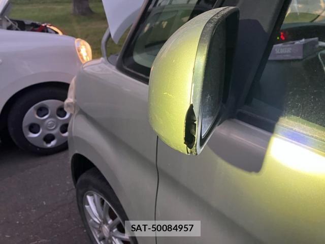 Daihatsu TANTO 2012-06 8232065-21