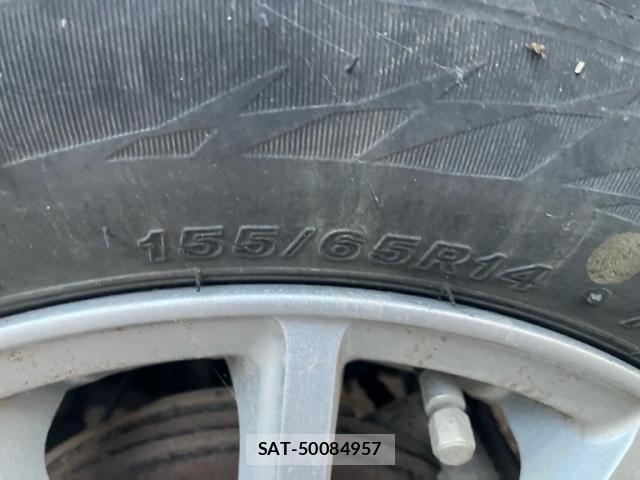 Daihatsu TANTO 2012-06 8232065-4