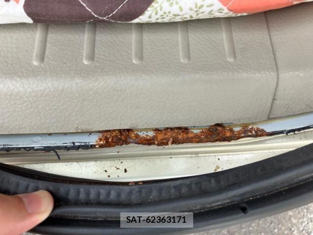 Daihatsu TANTO 2006-01 8232066-15