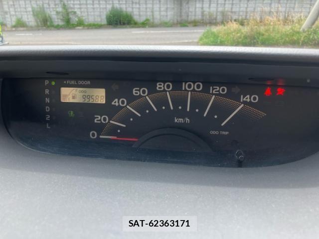 Daihatsu TANTO 2006-01 8232066-21