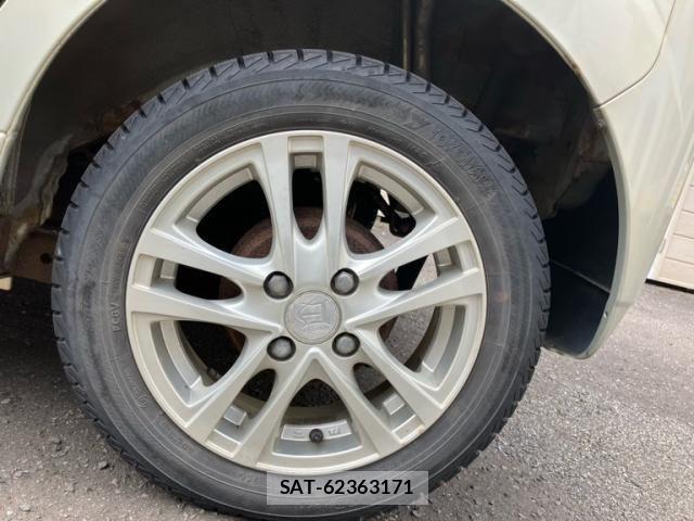 Daihatsu TANTO 2006-01 8232066-5
