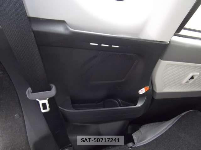 Daihatsu TANTO 2020-04 8232064-11
