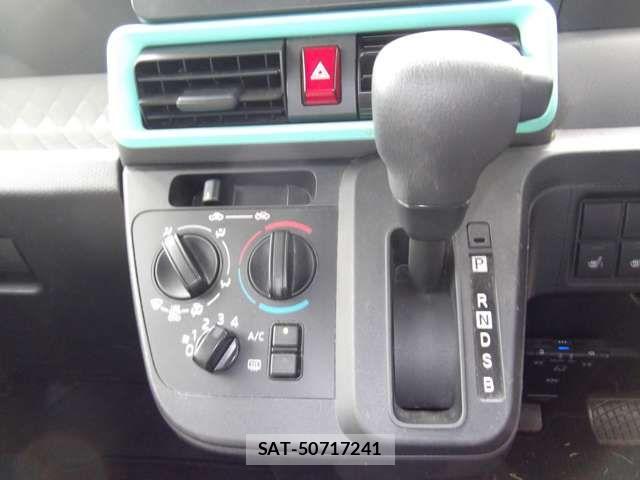 Daihatsu TANTO 2020-04 8232064-15