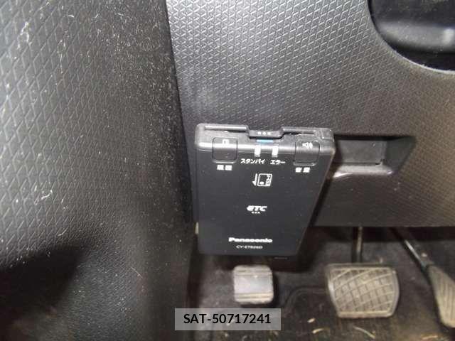 Daihatsu TANTO 2020-04 8232064-17