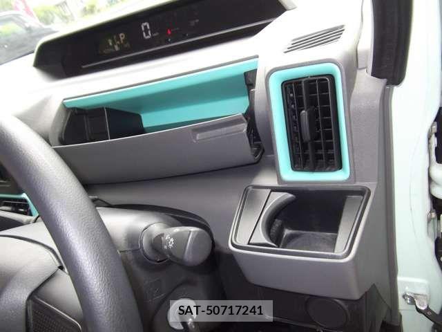 Daihatsu TANTO 2020-04 8232064-19