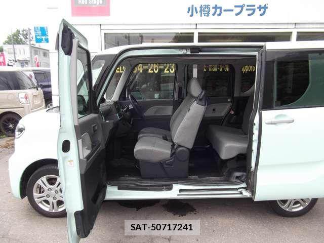 Daihatsu TANTO 2020-04 8232064-5