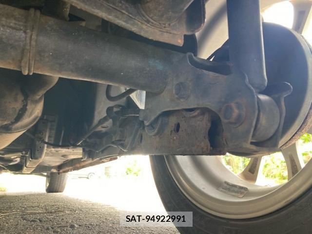 Daihatsu TANTO 2011-08 8246901-10