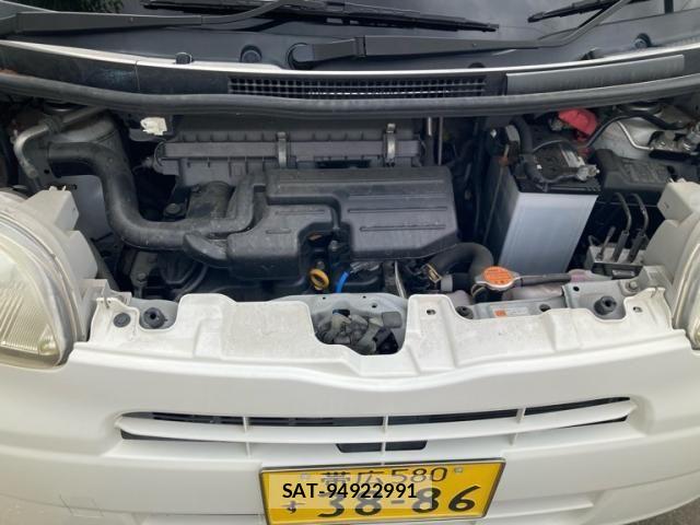 Daihatsu TANTO 2011-08 8246901-11
