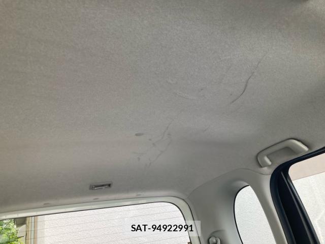 Daihatsu TANTO 2011-08 8246901-16