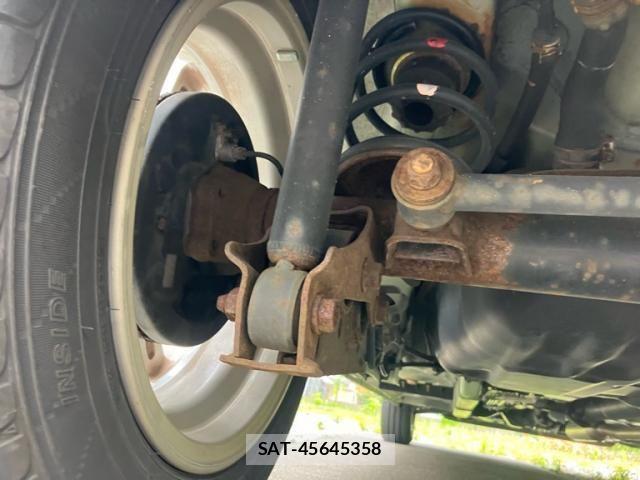 Daihatsu TANTO 2013-12 8317532-13