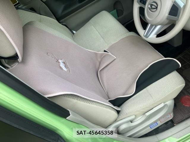 Daihatsu TANTO 2013-12 8317532-16