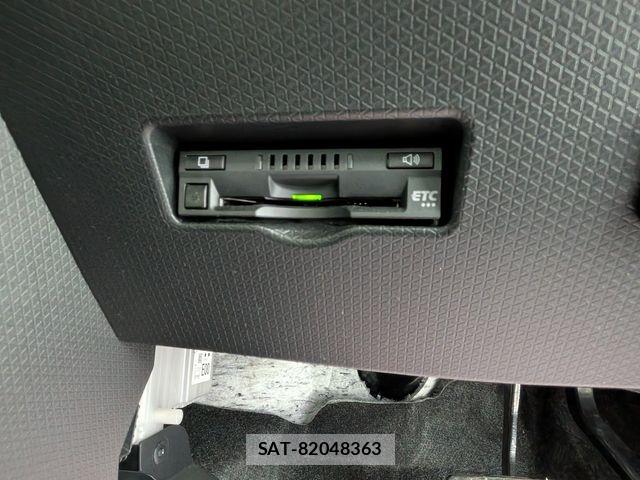 Daihatsu TANTO 2023-10 8317531-11