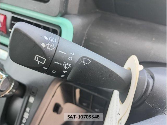 Daihatsu TANTO 2021-12 8355731-24