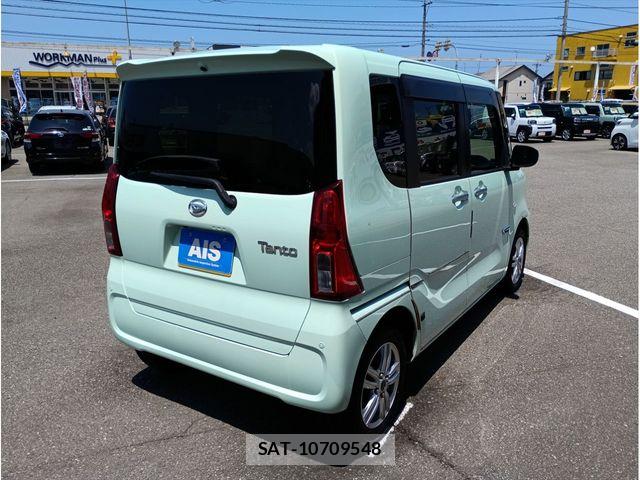 Daihatsu TANTO 2021-12 8355731-2