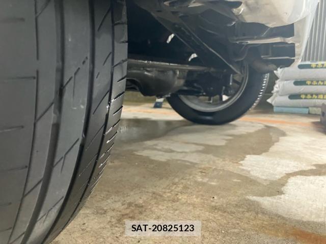 Daihatsu TANTO 2019-08 8369267-11