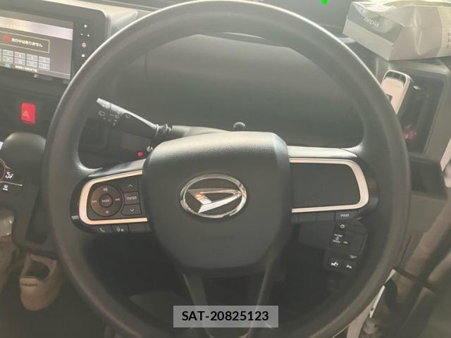 Daihatsu TANTO 2019-08 8369267-17